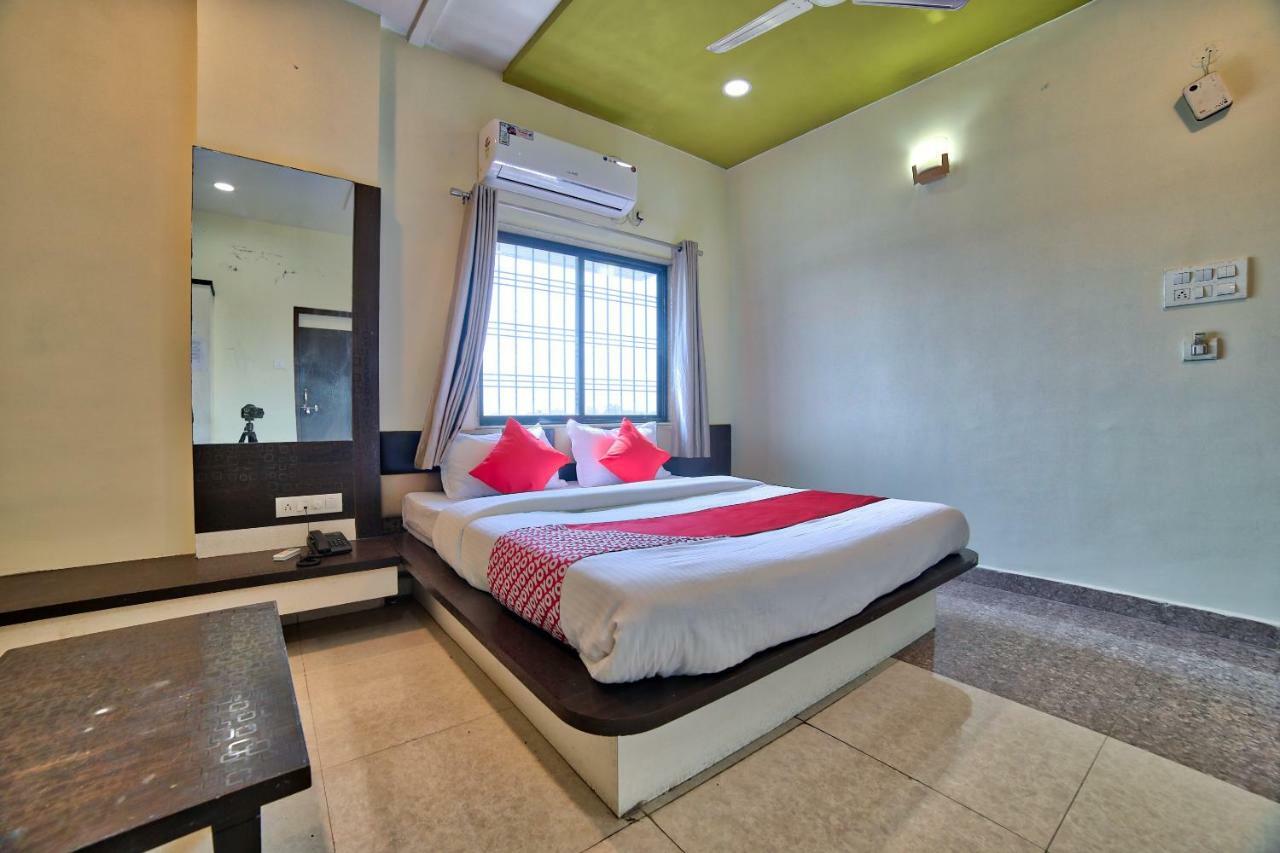 Oyo 35538 Hotel Risha Chandrapur Exterior foto